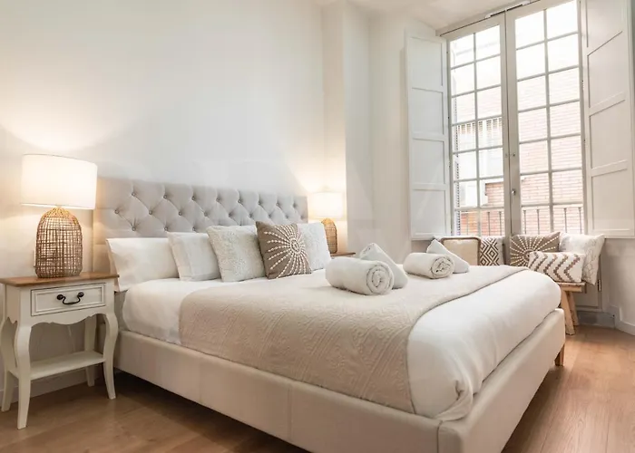 Dreamy Mediterranean Apartment With Parking - Center By Rems